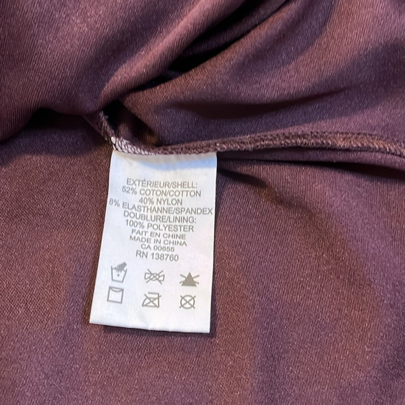 VINTAGE Sleeveless Lace Dress, Rose Motif, Burgundy Wine Merlot Plum, Size 12-14 - Picture 8 of 14